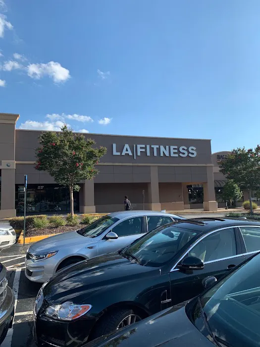 LA Fitness Picture 10