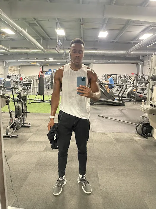 Titanz Fitness & Nutrition Picture 1