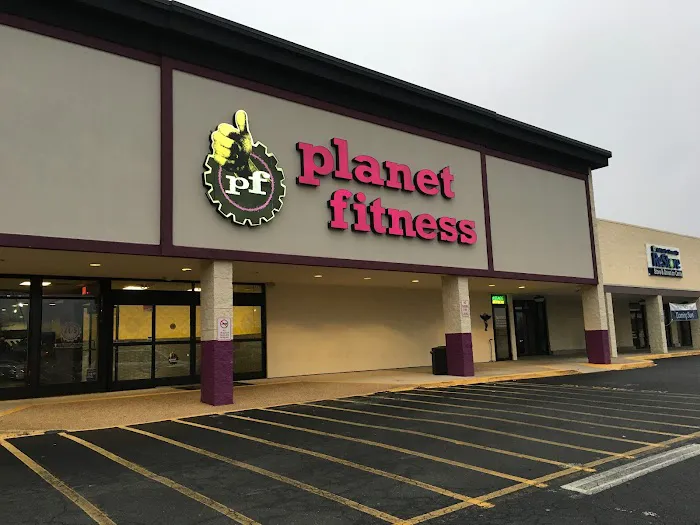 Planet Fitness Picture 1
