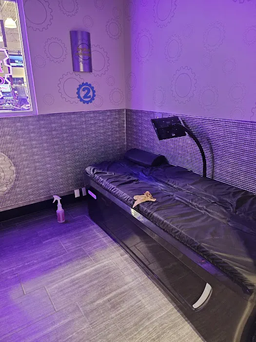 Planet Fitness Picture 6