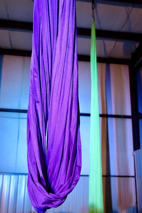 Strong and Fly Picture 7