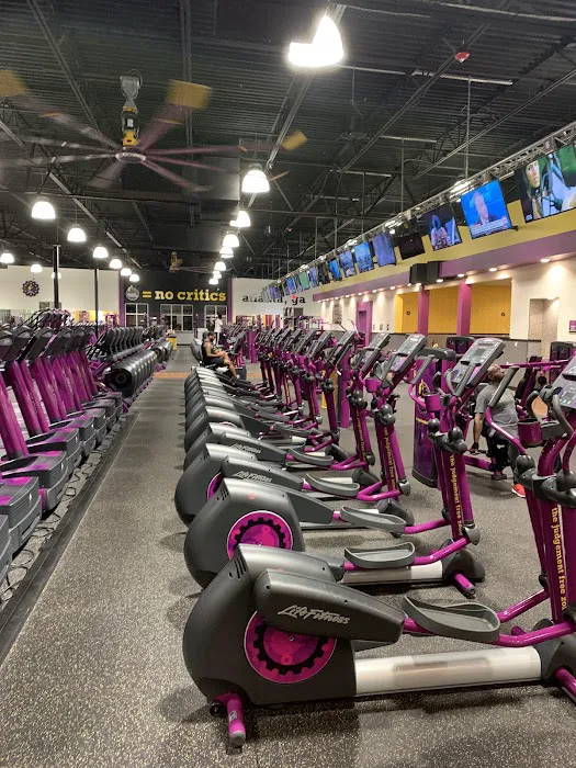 Planet Fitness Picture 1