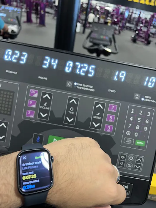 Planet Fitness Picture 8