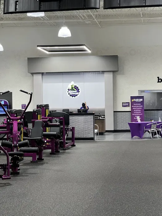 Planet Fitness Picture 4