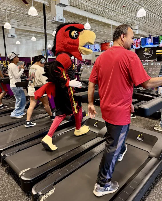 Planet Fitness Picture 7