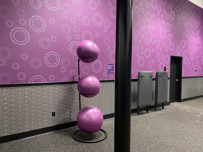 Planet Fitness Picture 6
