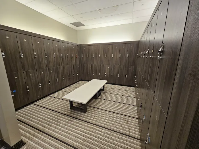 LA Fitness Picture 4