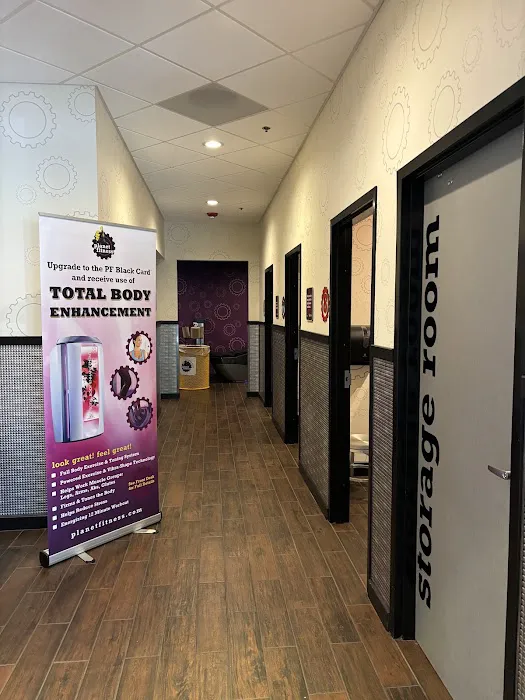 Planet Fitness Picture 7