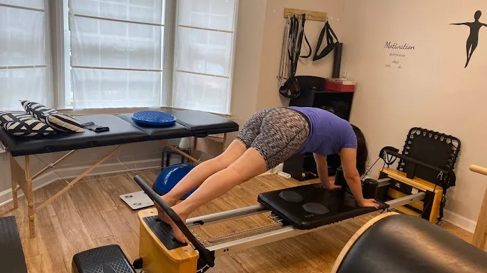 Pilates Personal - Studio Ale Picture 3