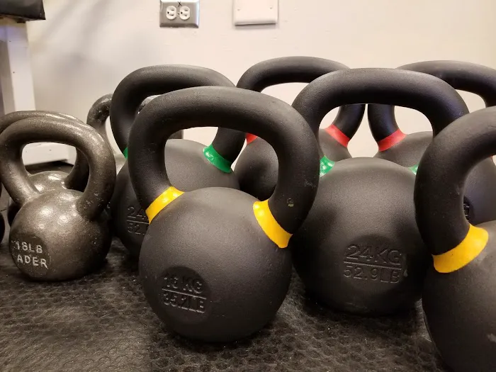 CARDIN'S Classic GYM and personal training Picture 4