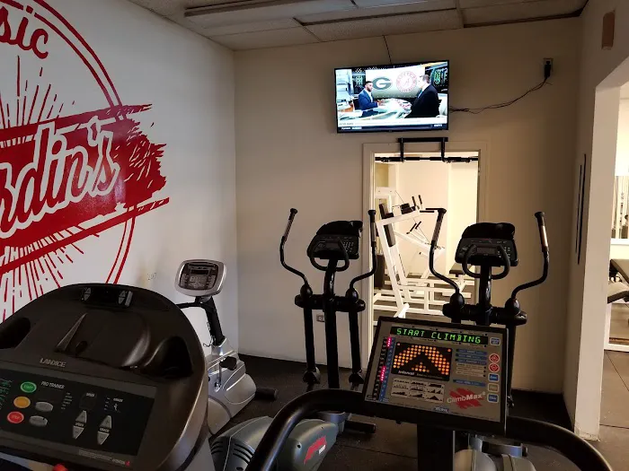 CARDIN'S Classic GYM and personal training Picture 6