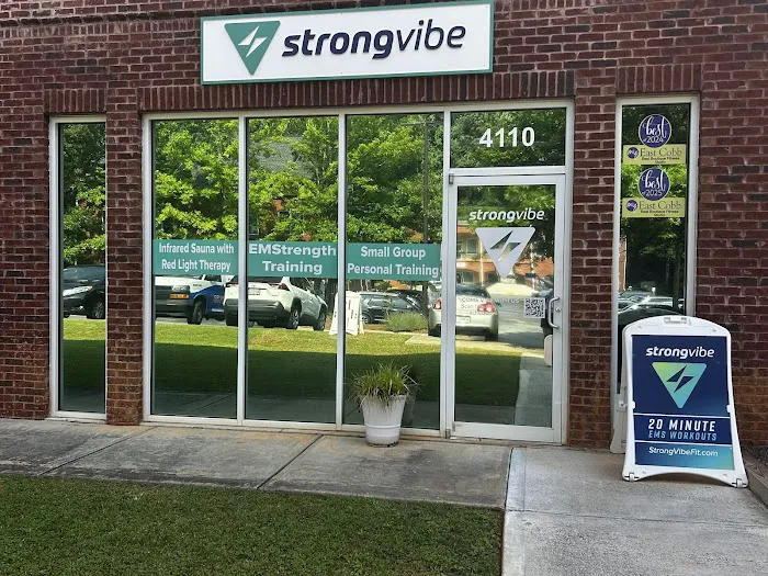 Strongvibe 20-Minute Body Muscle Stimulation Workout and Infared Sauna Picture 7