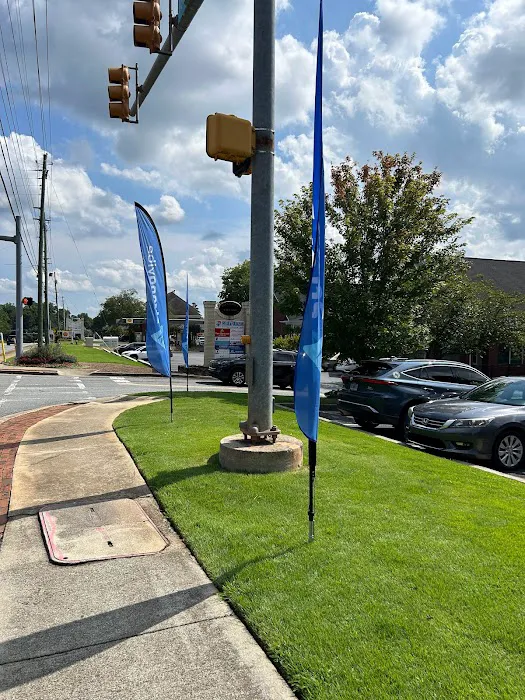 Strongvibe 20-Minute Body Muscle Stimulation Workout and Infared Sauna Picture 6