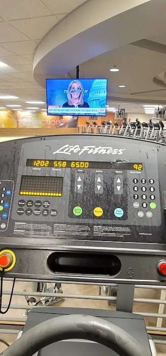 LA Fitness Picture 5