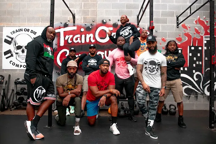 Train or Die Compound Picture 1