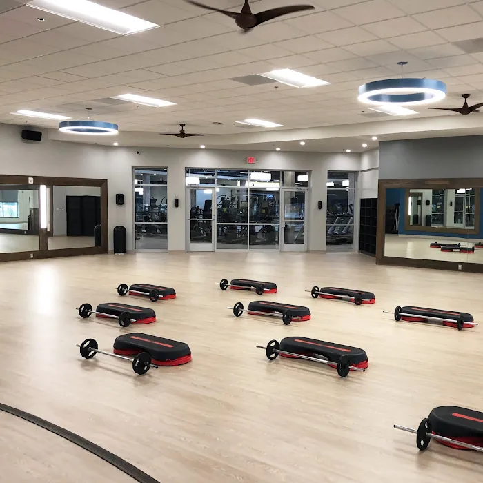 Onelife Fitness Dawsonville Picture 4