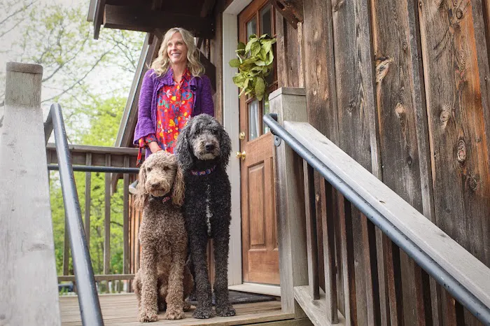 Amy Lloyd Wellness & Yoga Picture 8