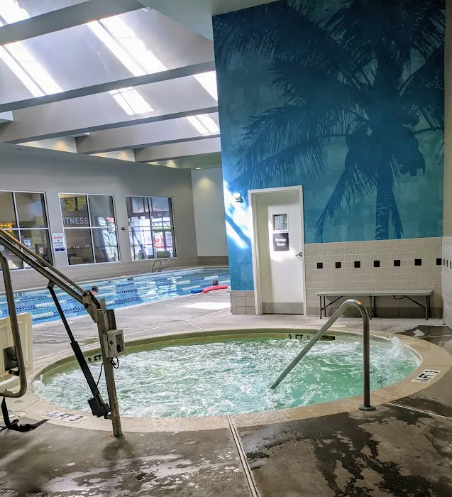 LA Fitness Picture 9