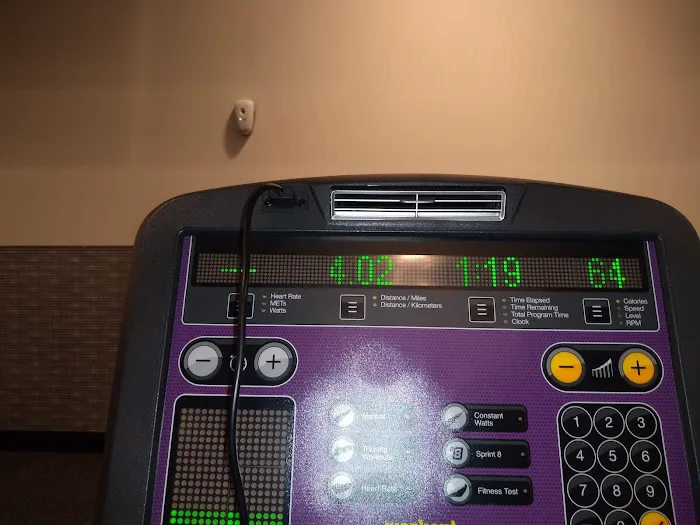 Planet Fitness Picture 2