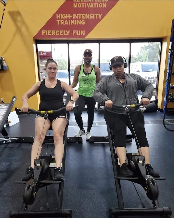 Crunch Fitness - Snellville Picture 10