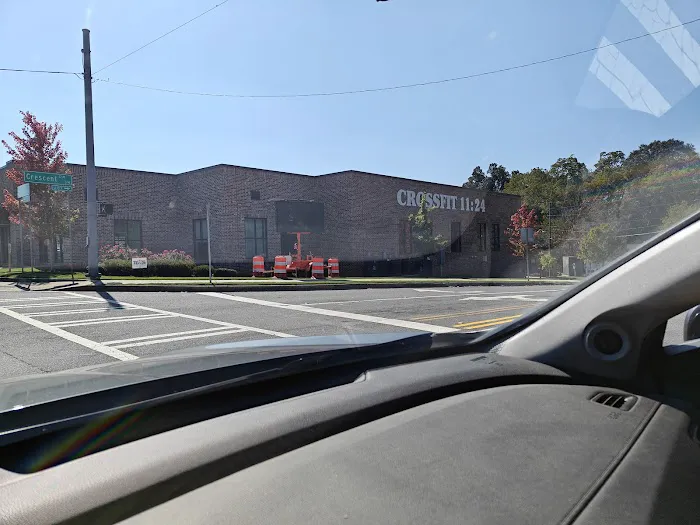 CrossFit 11:24 Picture 2