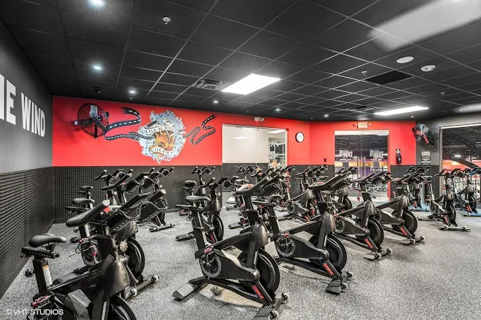 Crunch Fitness - Marietta Picture 8