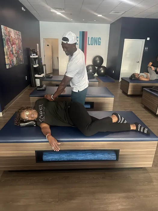 StretchLab Picture 2