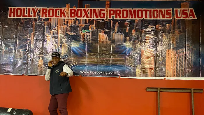 Holly Rock Boxing Gym & Fitness Center Picture 4