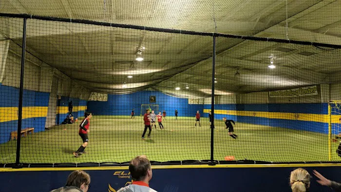 Elite Indoor Picture 2