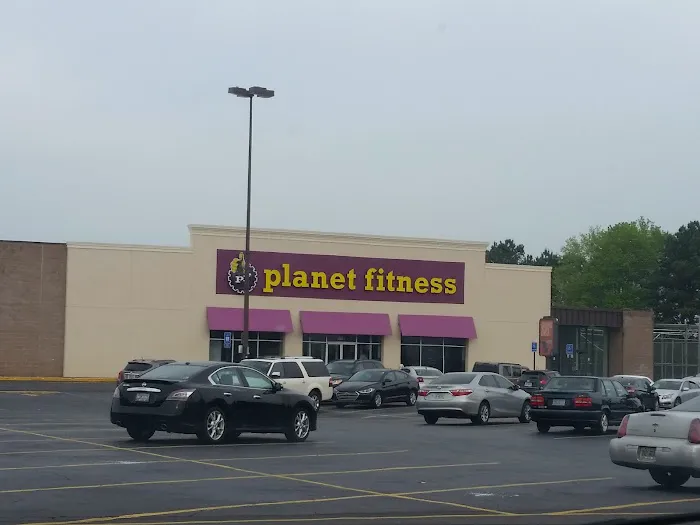 Planet Fitness Picture 8