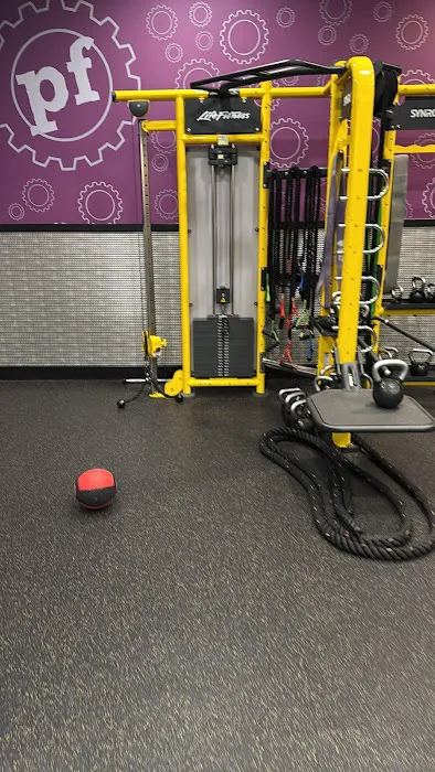 Planet Fitness Picture 7