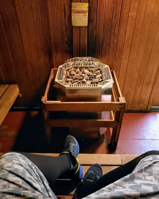 Gold's Gym Picture 1