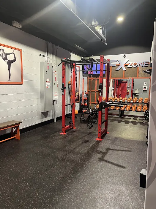 HOTWORX - Marietta, GA - East Cobb Picture 5