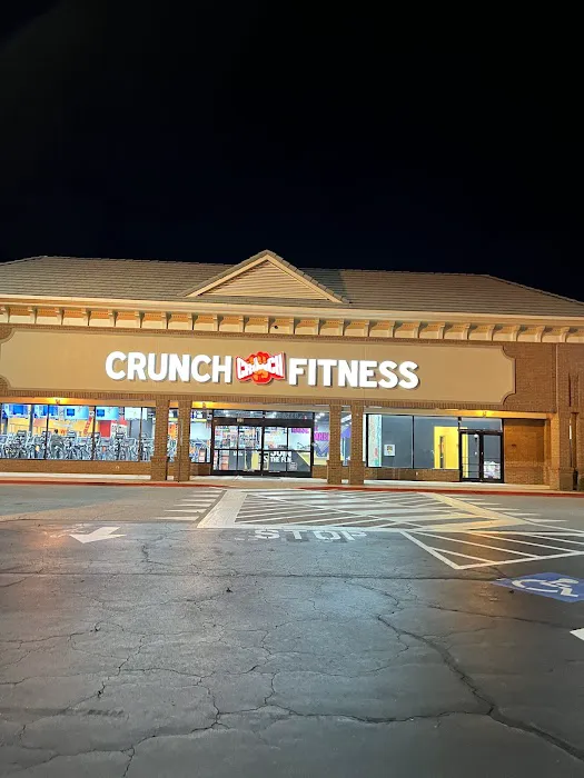 Crunch Fitness - East Cobb Picture 9