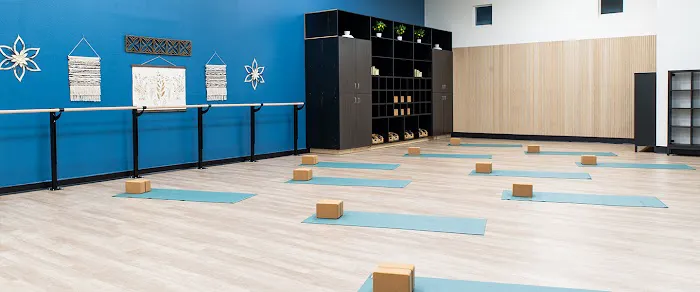 Onelife Fitness - Austell Picture 7