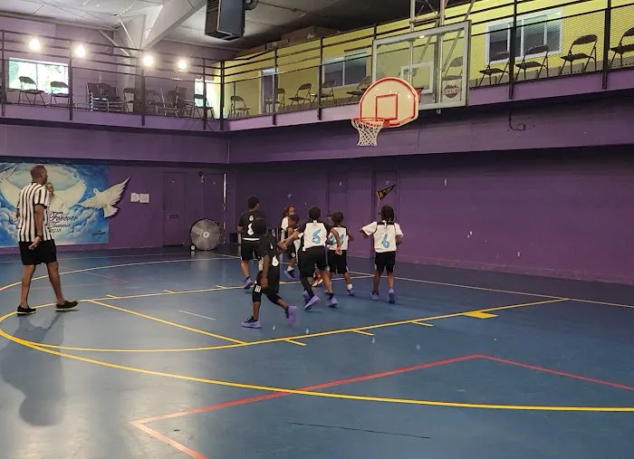 Rainbow Park Baptist Church Gym Picture 6