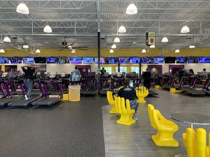 Planet Fitness Picture 1