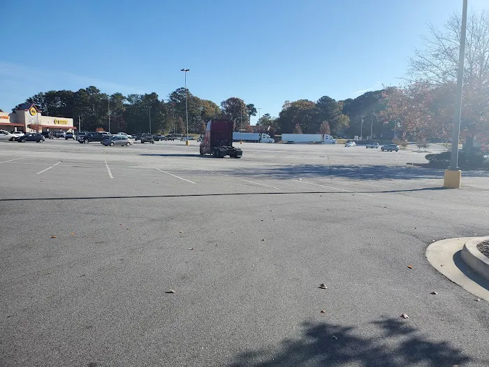 Planet Fitness Picture 10