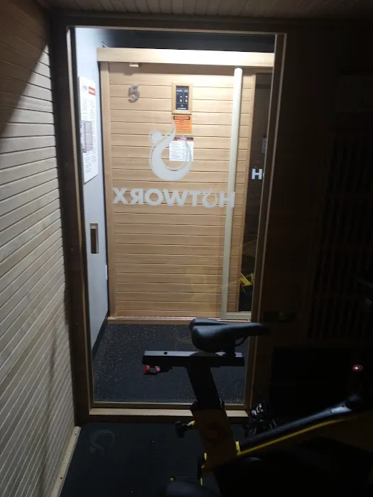 HOTWORX - Stockbridge, GA (Stockbridge Village) Picture 6