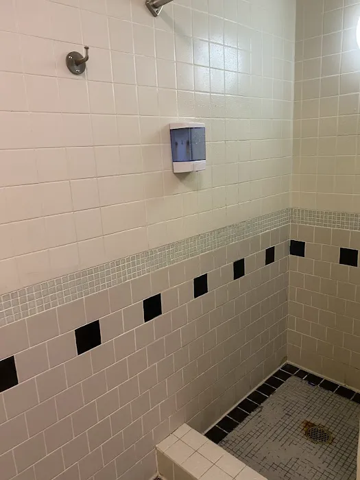 LA Fitness Picture 8