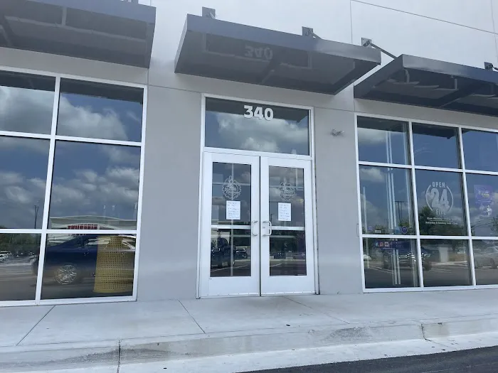 Planet Fitness Picture 1