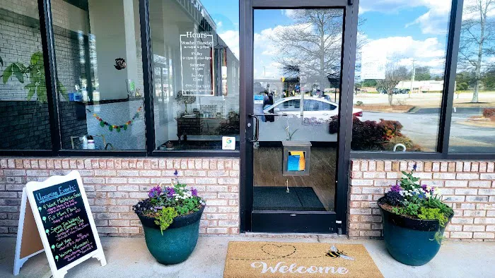 3 Down Dogs Yoga Picture 4