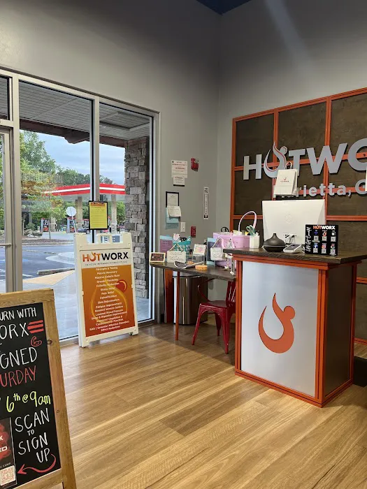 HOTWORX - Marietta, GA - Marietta Square Picture 9