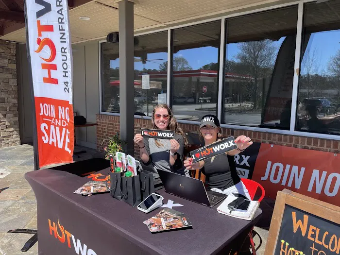 HOTWORX - Marietta, GA - Marietta Square Picture 3