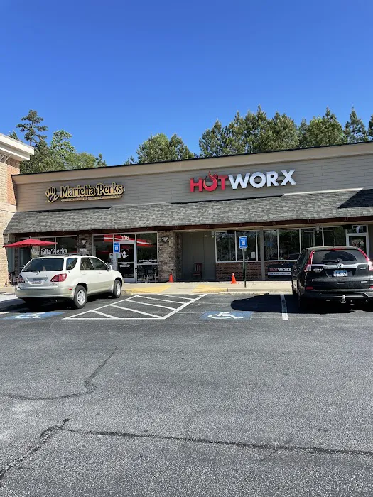 HOTWORX - Marietta, GA - Marietta Square Picture 7