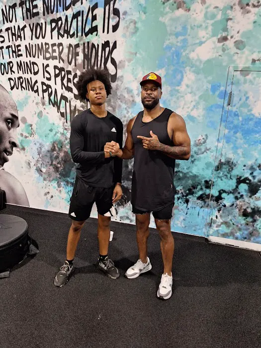 WILLIS PERFORMANCE TRAINING Picture 2