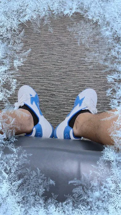 LA Fitness Picture 1