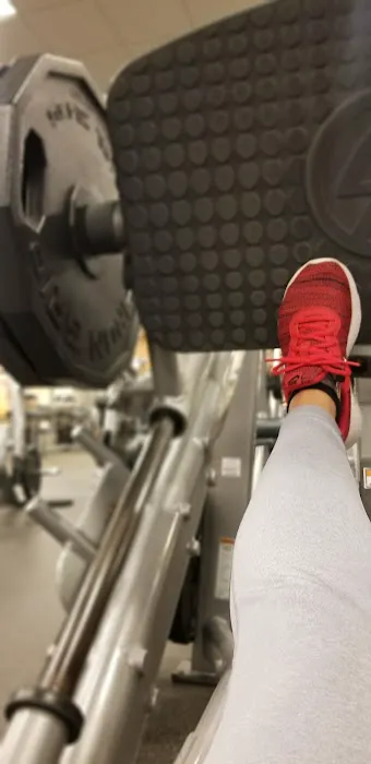 LA Fitness Picture 5