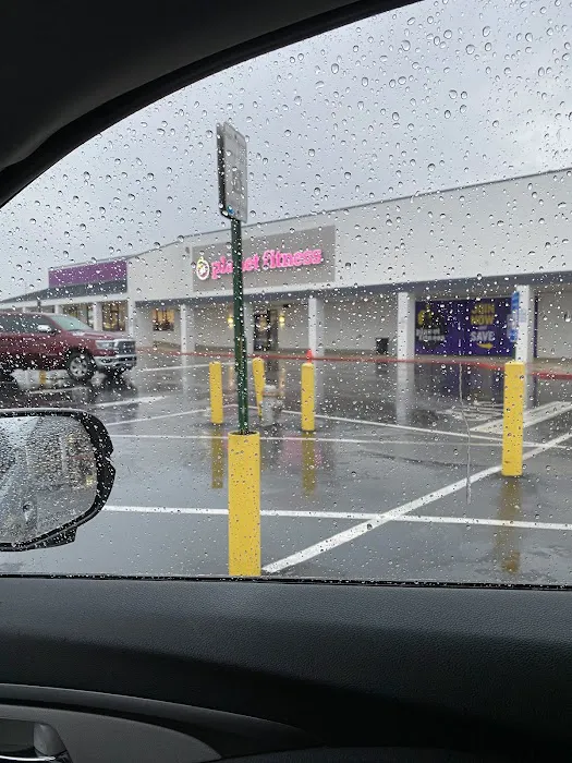 Planet Fitness Picture 6