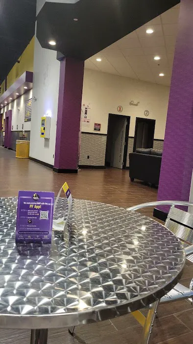 Planet Fitness Picture 8